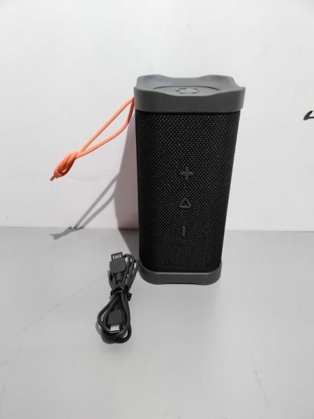 Skullcandy Terrain XL Wireless Speaker- Black - Black - MSRP $73