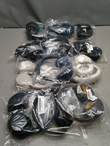 Salvage Sony Noise Canceling Headphones - MSRP $2,399