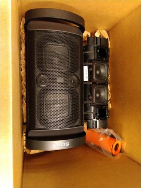 Audio - SONY SRSULT70, SRSXP500, SRSULT10/D Speakers - MSRP $1,029