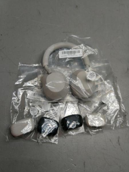 C Grade - Audio - SONY WH1000XM5/S, WF1000XM5/B, WFLS900N/B Bluetooth Headphones - MSRP $1,499