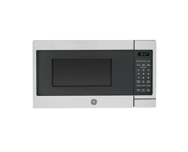 Appliances - Cuisinart, Bissell, Bella, Crockpot, Nostalgia, Black & Decker, GE - MSRP $1,946