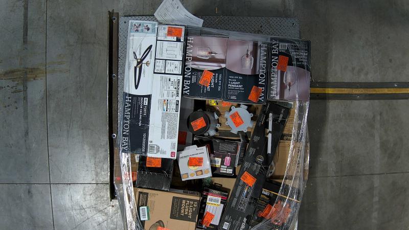 Lighting & Electrical - HDC, Hampton Bay, HALO, AVIANCE LIGHTING, LIFX, Artika, Klein Tools - Est Retail $3,641
