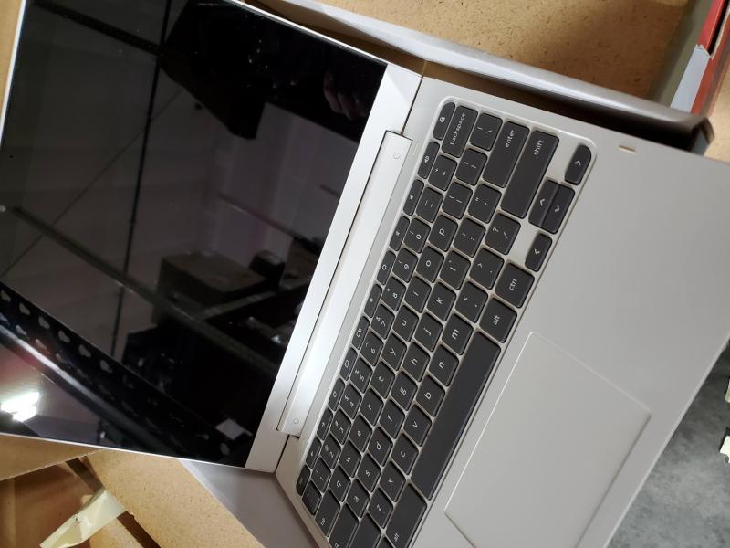 MSI, Lenovo, Asus, Beats and Other Electronics MSRP $4,246.79