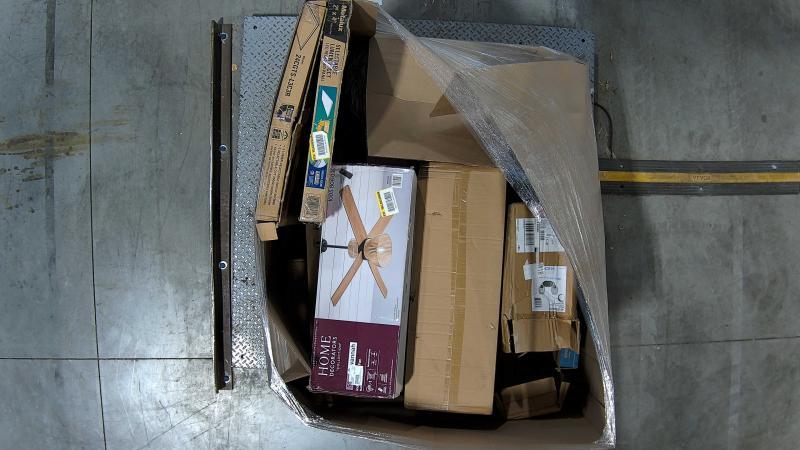 Lighting & Electrical - Edislive, GE, Feit - Est Retail $2,869- 1plt