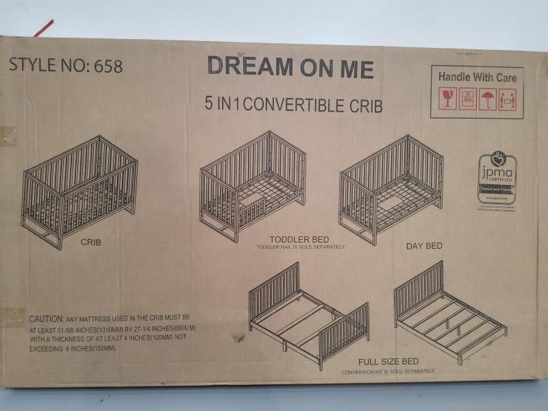 NEW - Dream On Me Arlo 5-in-1 Convertible Crib in Steel Grey and White, Pinewood with Non-Toxic Finish - MSRP $117