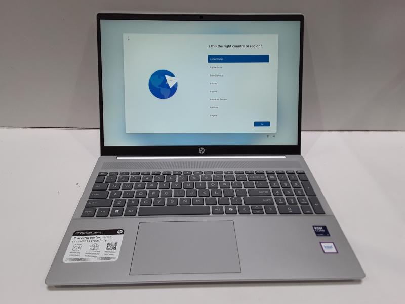 A Grade - HP Pavilion 16" Laptop, Intel Core Ultra 7-155U, 16GB RAM, 1TB SSD, W11, Natural Silver - MSRP $999