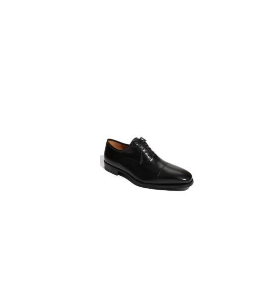 Shoes- Magnanni Federico Lace up Cap Toe, Munro Gryffin Leather Loafer, OluKai, Birkenstock, Ugg - Original MSRP $1,344