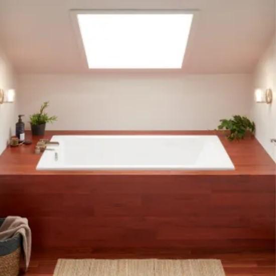 Signature Whirlpool Tub - MSRP $2,249