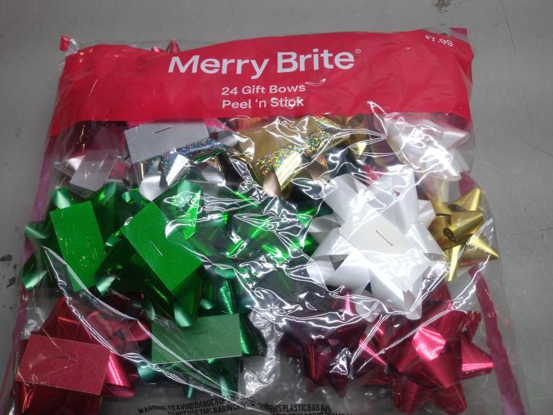Pallet of Assorted Seasonal Holiday - MSRP $2,158