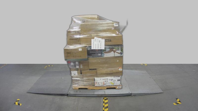 Lighting & Electrical - ANTOINE, Breezary, Rennnsan, FANNEHONNE, LNC, Hampton Bay, HKMGT, HDC - Est Retail $4,630