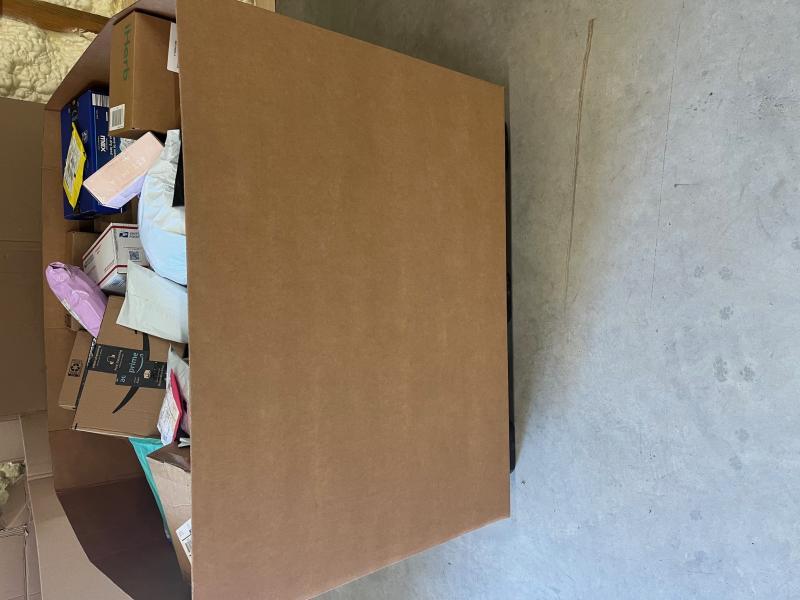 Assorted Lost Mail, Undelivered Post, Wholesale Packages Merchandise Returns