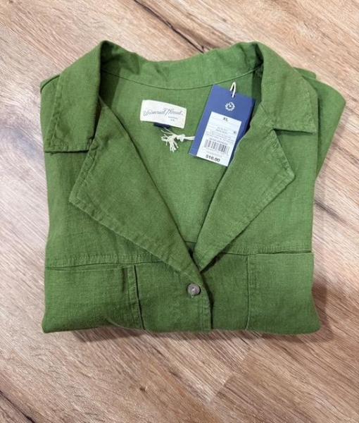 New - Bulk Lot - Universal Thread Women's Blouses - MSRP $11,000