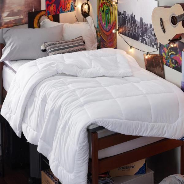 Bedsure Twin XL Comforter Duvet Insert Dorm Bedding - White - MSRP $51