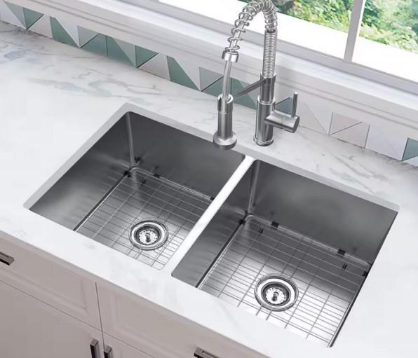Plumbing - Glacier Bay, Reln, Croydex  - Est Retail $1,363- 1plt
