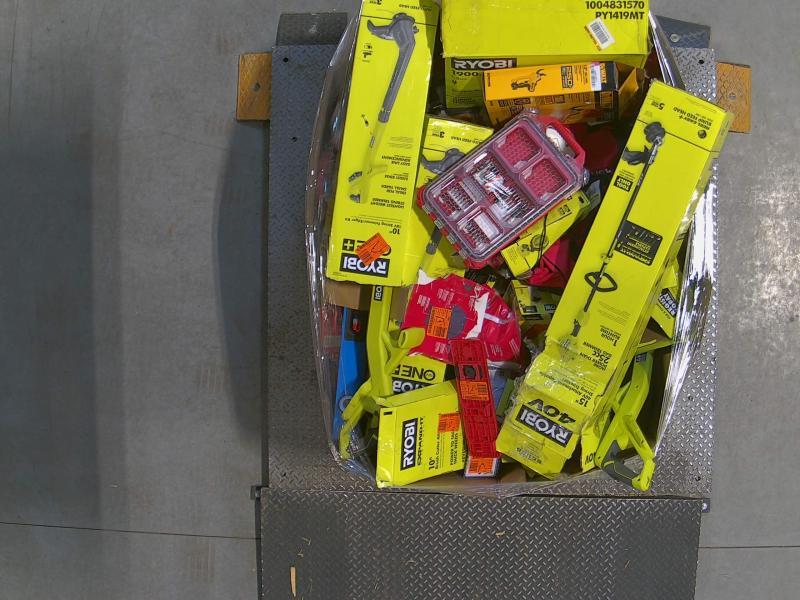 Tools & Hardware - DEWALT 760CFM Cordless Battery Powered Blower Kit, Milwaukee, RYOBI, Empire - Est Retail $8,001