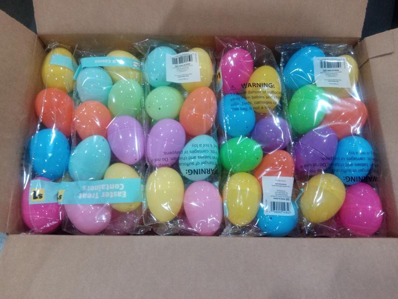 Pallet of Seasonal Merchandise