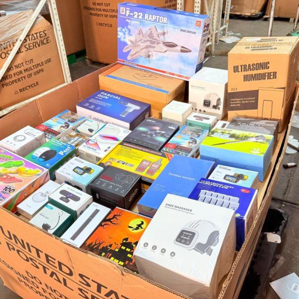 Bulk Lot of 500 Mixed Electronics, Gadgets & Home Goods MSRP $15,000