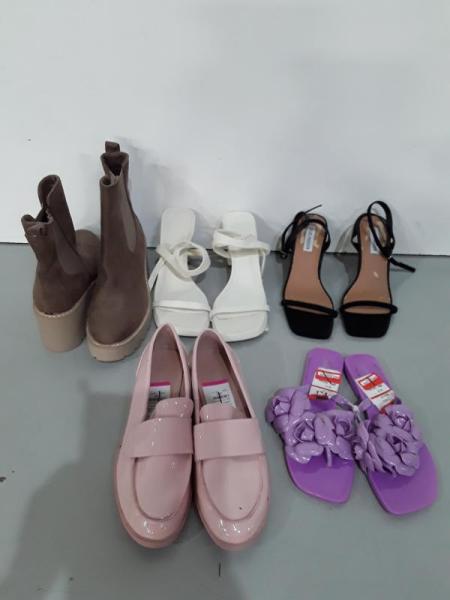 Luxury Department Store - 2 Pallets of Salvage Shoes