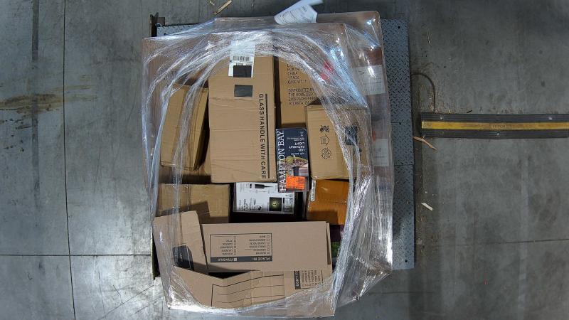 Lighting & Electrical- JONATHAN Y, Kichler, HDC, YUHAO, Oaks Aura, Premier Copper Products, Innolink -Est Retail $3,943