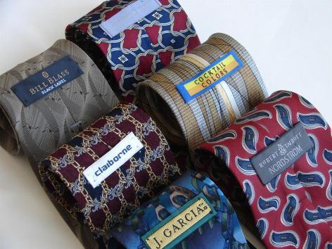 DESGINER MEN'S NECKTIES BY TOMMY,LANDS END,ABBOUD,RALPH LAUREN & MORE