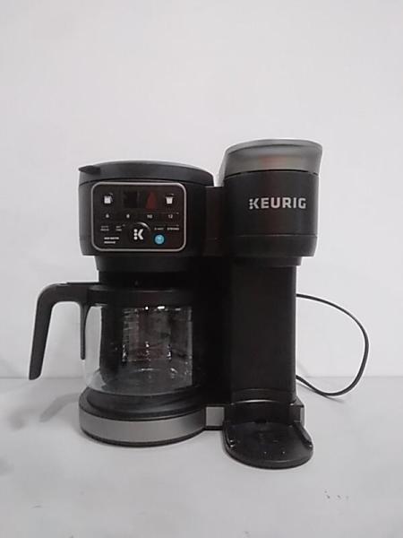 Keurig K-Duo Hot & Iced Single Serve & Carafe Coffee Maker, MultiStream Technology - MSRP $153