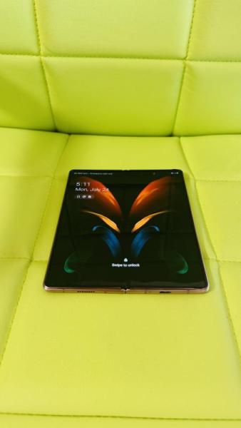 Samsung Z Flip6 & Samsung S21 Ultra, 16 units, MSRP: $18,400