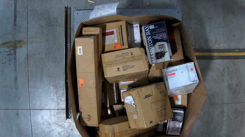 Lighting & Electrical - LNC, Kichler, WindyNation, Commercial Electric, Uolfin, VEVOR, GE, REED - Est Retail $5,962