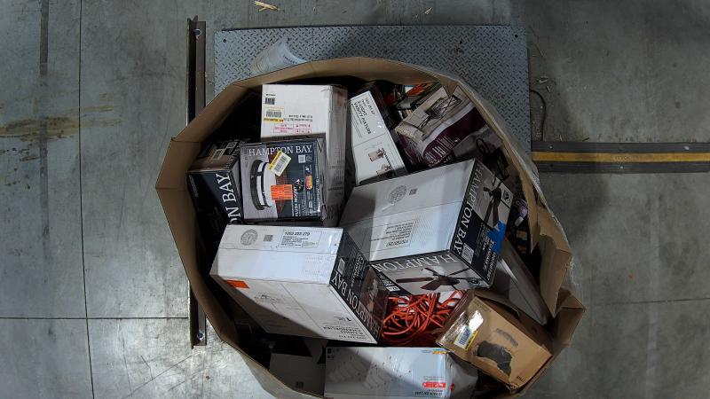 Lighting & Electrical- Wyze, Filament Design, Commercial Electric, Hampton Bay, RIDGID, HDC, Defiant -Est Retail $4,069