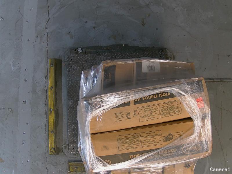 Plumbing - Glacier Bay Bratten 33in Drop-In Kitchen Sink, Master Flow 12inx25ft Insulated Flex Duct - Est Retail $1,237