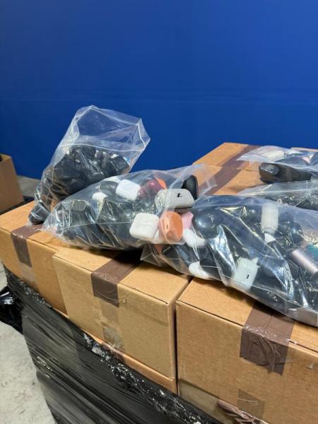 Wireless Audio Buds, Mixed Manufacturer - Volume Logistics Opportunity