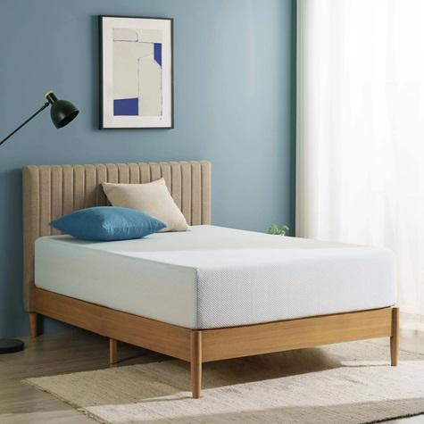 ZINUS Queen Size 10" Green Tea Memory Foam Mattress, Medium Firm Feel, Zoned Pressure Relief - MSRP $222