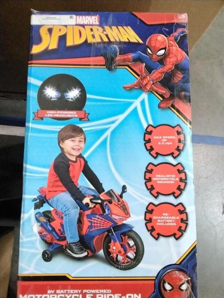 SPIDEY MOTO 6V - MSRP $118