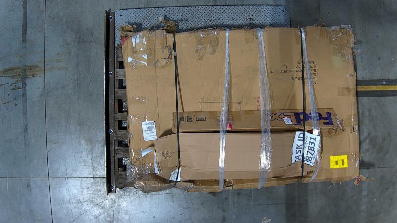 Electronics - Luxor Whiteboard, Quasar Crossfade Linear Light, Nanlite Pavotube Pixel Tube Light - MSRP $1,160