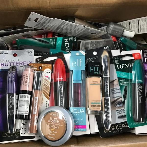 Bulk Lot of 500 Mixed Cosmetics & Beauty Products
