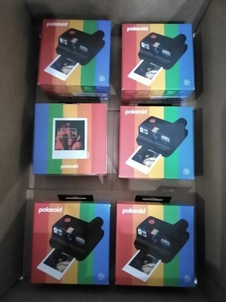 Cameras - Polaroid Go Cameras (Gen 2) - Black - MSRP $479