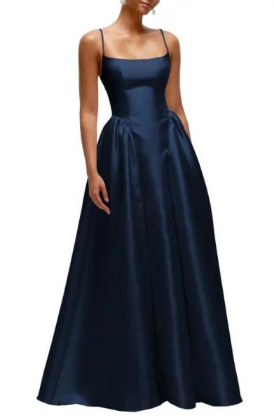New Bulk Lot of 180 Womens Mixed Formal Gowns MSRP $15,000