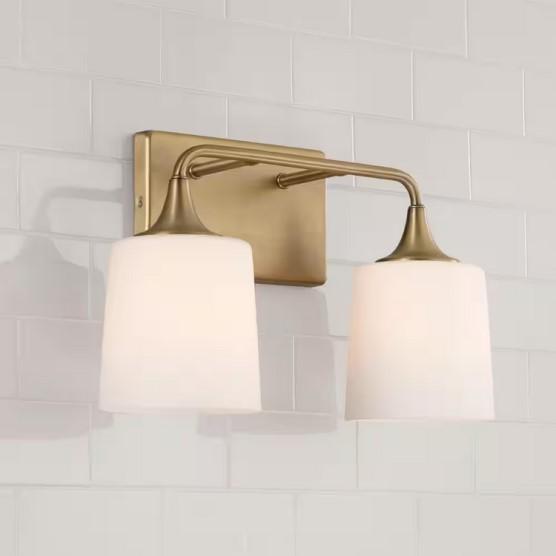 Lighting & Electrical - Homeplace, Commercial Electric, Husky - Est Retail $4,112 - 1 plt