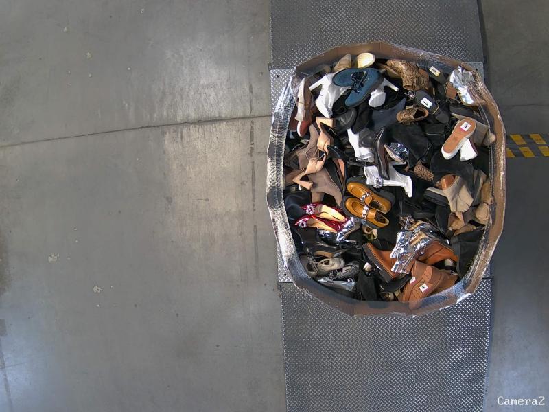 Luxury Department Store - Pallet of Shoes Returns