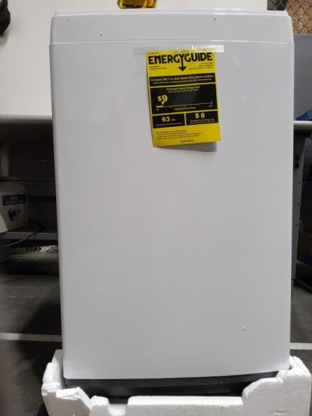 BLACK+DECKER Small Portable Washing Machine, 1.7 cu.Ft with 10 Cycles, Transparent Lid & LED Display - MSRP $327