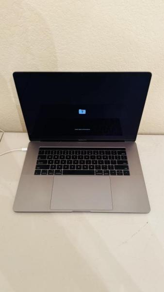 Apple MacBook Pro, 6 units, MSRP: $9,250