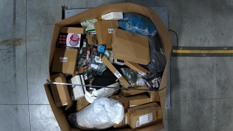 Truckload - AMZ LPNs - Qty of 8355 - MSRP $215,081