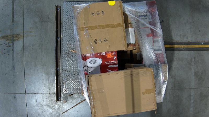 Lighting & Electrical - Kichler, Neoma, StyleCraft, HUOKU, Globe Electric, Hampton Bay, JAZAVA - Est Retail $4,116
