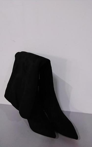 Luxury Department Store - Pallet of Shoes Returns