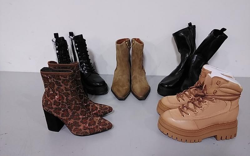 Luxury Department Store - Pallet of Shoes Returns