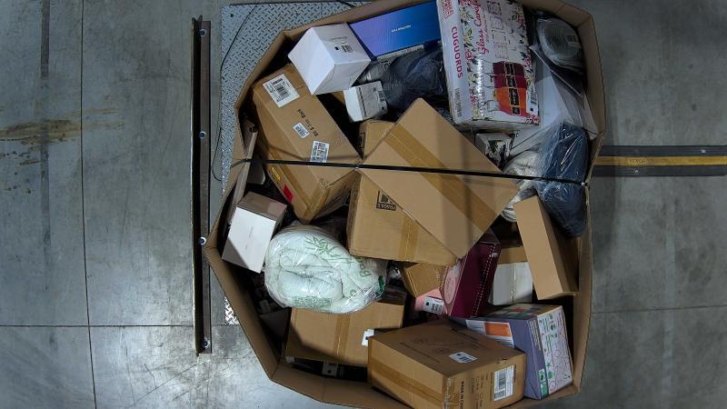 Truckload - AMZ LPNs - Qty of 8836 - MSRP $246,872