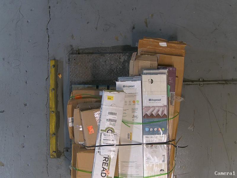 Flooring & Rugs - Closet Evolution, AIRSTONE, HDC, Lifeproof, Florida Tile Home Collection, MSI - Est Retail $932