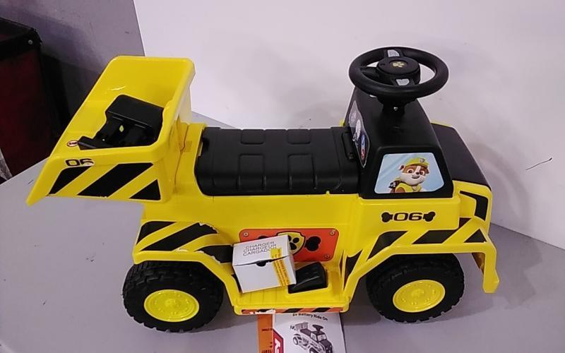 Paw Patrol Rubble 6V Quad Ride-On Toy - MSRP $74
