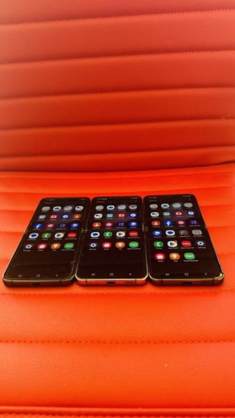 Unlocked Samsung Galaxy Z Flip4, 16 units, MSRP: $16,985