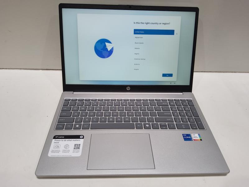 A Grade - HP 15.6" FHD Laptop Intel Core i7-1355U, 16GB RAM - MSRP $859