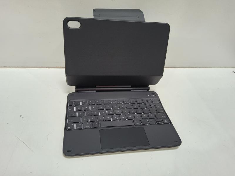 ESR iPad Magnetic Keyboard Case - MSRP $75